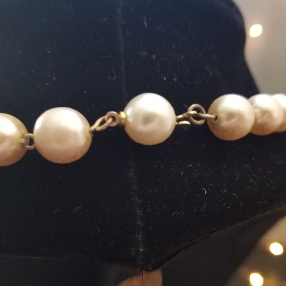 Bella Ryann Faux Pearl Necklace Bracelet Earrings - Picture 2 of 7